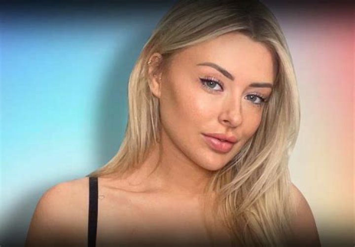 Corrina Kopf: The Rising Star of Social Media