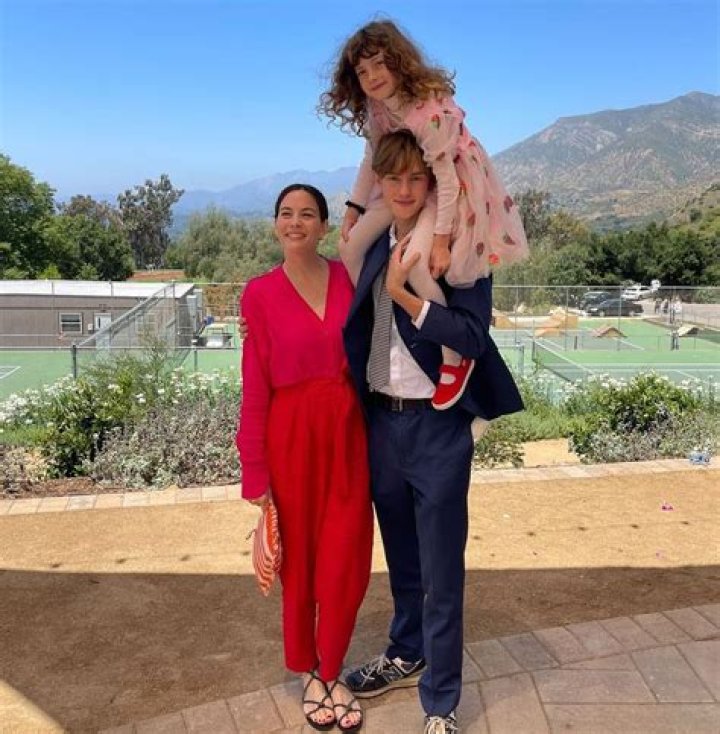 Discovering the Age of Liv Tyler's Mother at Her Birth
