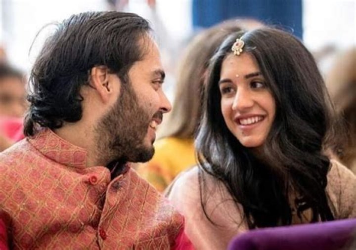 Nayyera Haq: A Glimpse into the Life of Her Husband