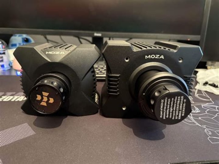 R3 vs R5 Moza: A Comprehensive Comparison of Camera Stabilizers