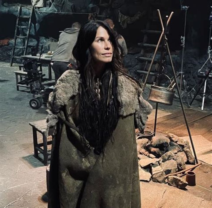 Unraveling the Mystery: Is Rhona Mitra Married?
