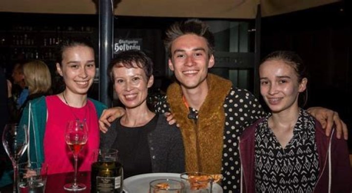 Unveiling Jacob Collier's Romantic Life: Who is His Girlfriend in 2022?