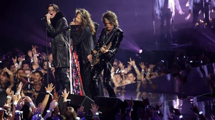 Unveiling the Fortune of Steven Tyler: A Rock Legend's Wealth