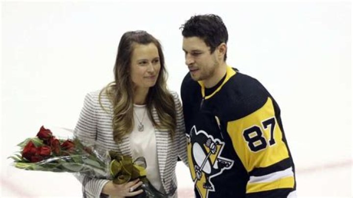 Unveiling the Life of Sidney Crosby's Wife: A Journey Beyond Hockey