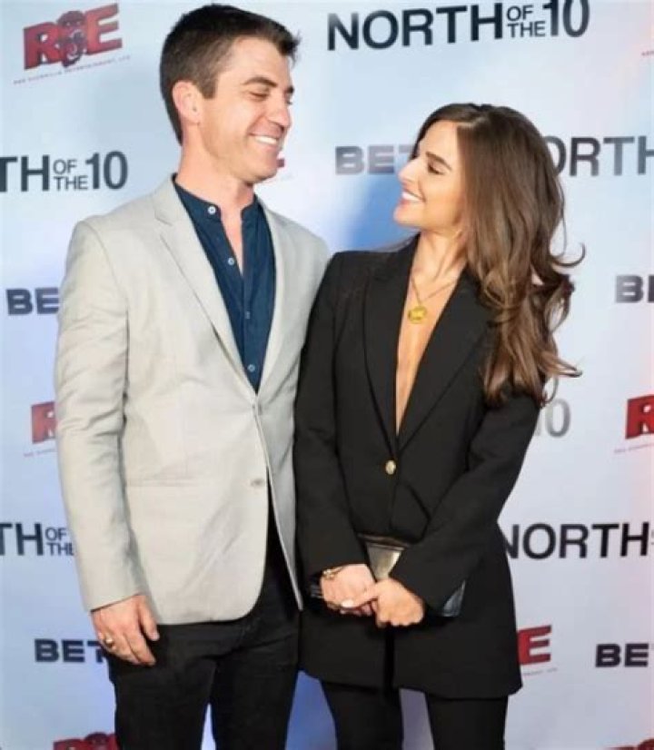 Unveiling the Mystery: Who is Stephanie Nur's Husband?